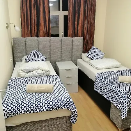 Albergue Cheap Center *