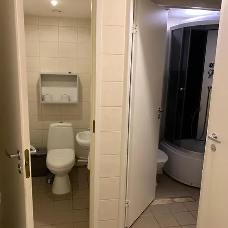 Cheap Center אכסניה