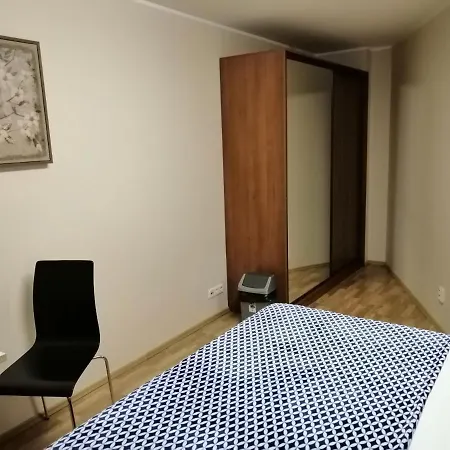 Cheap Center אכסניה